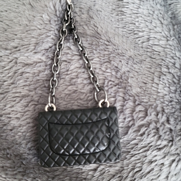 Mini Fashion Bag Keychain - Picture 3 of 3